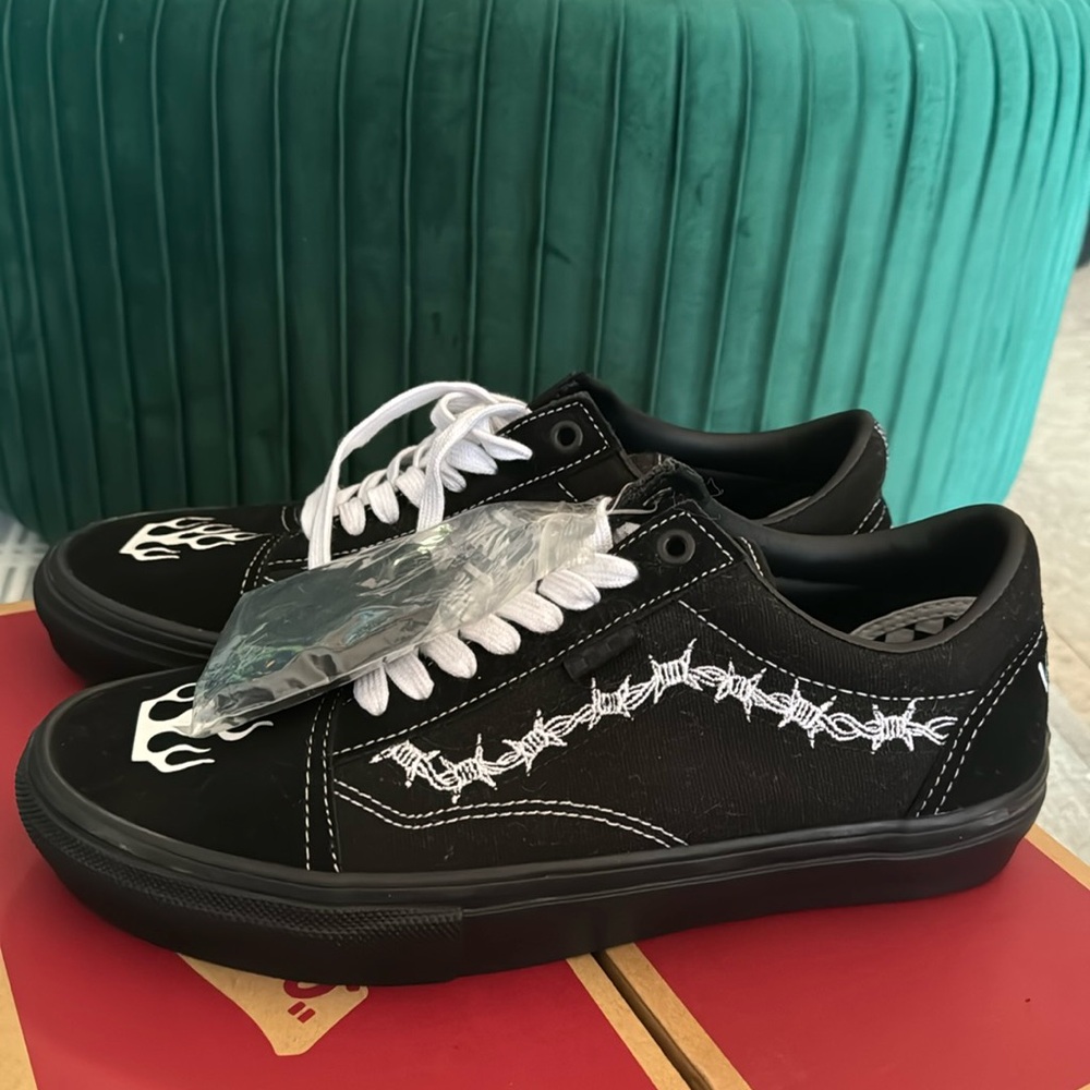Vans “Elijah Berle” size 9